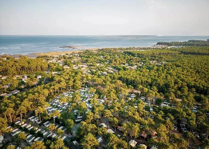 Evasion Premium Confort 4 Etoiles Clim, Ch Parentale, 2 Sdb, 2wc Campsite *