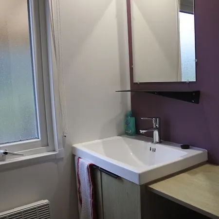 Campingplads Evasion Premium Confort 4 Etoiles Clim, Ch Parentale, 2 Sdb, 2wc *